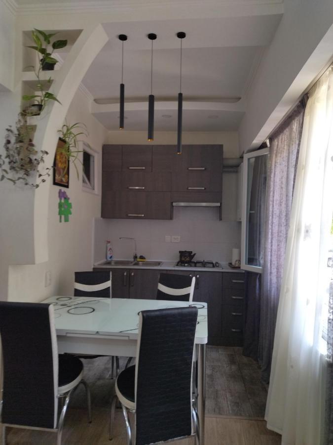 Apartment For You Tbilisi Exterior foto