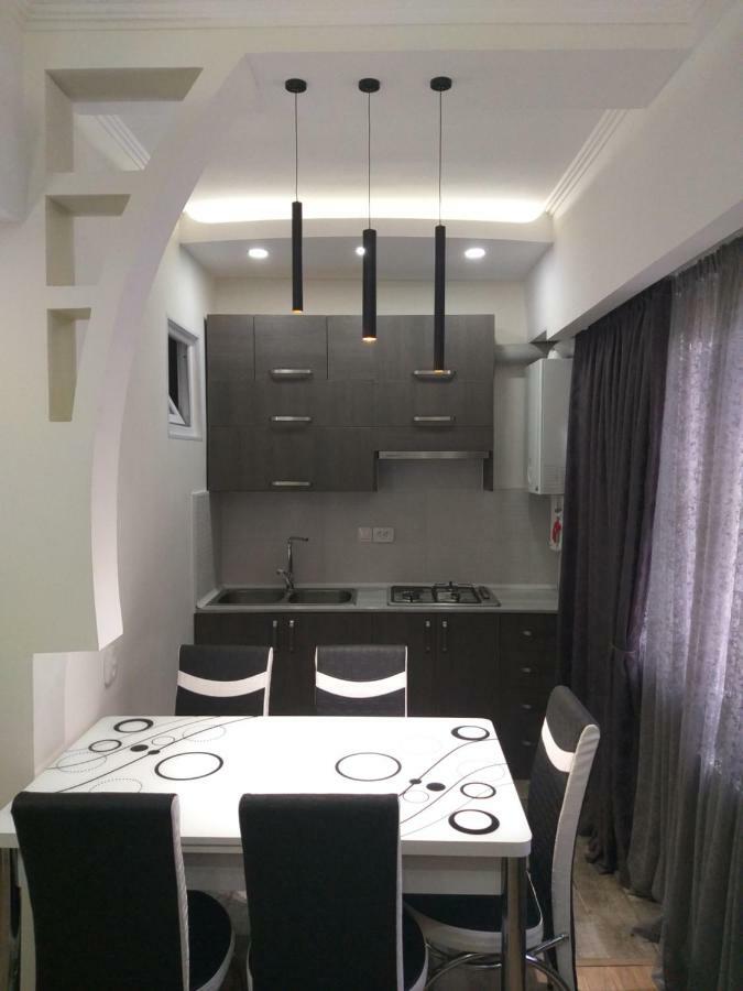 Apartment For You Tbilisi Exterior foto